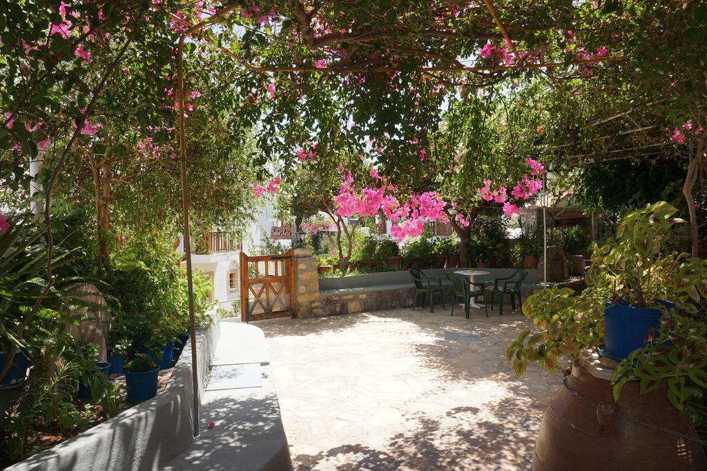 Patmos Maria Studios Скала Экстерьер фото